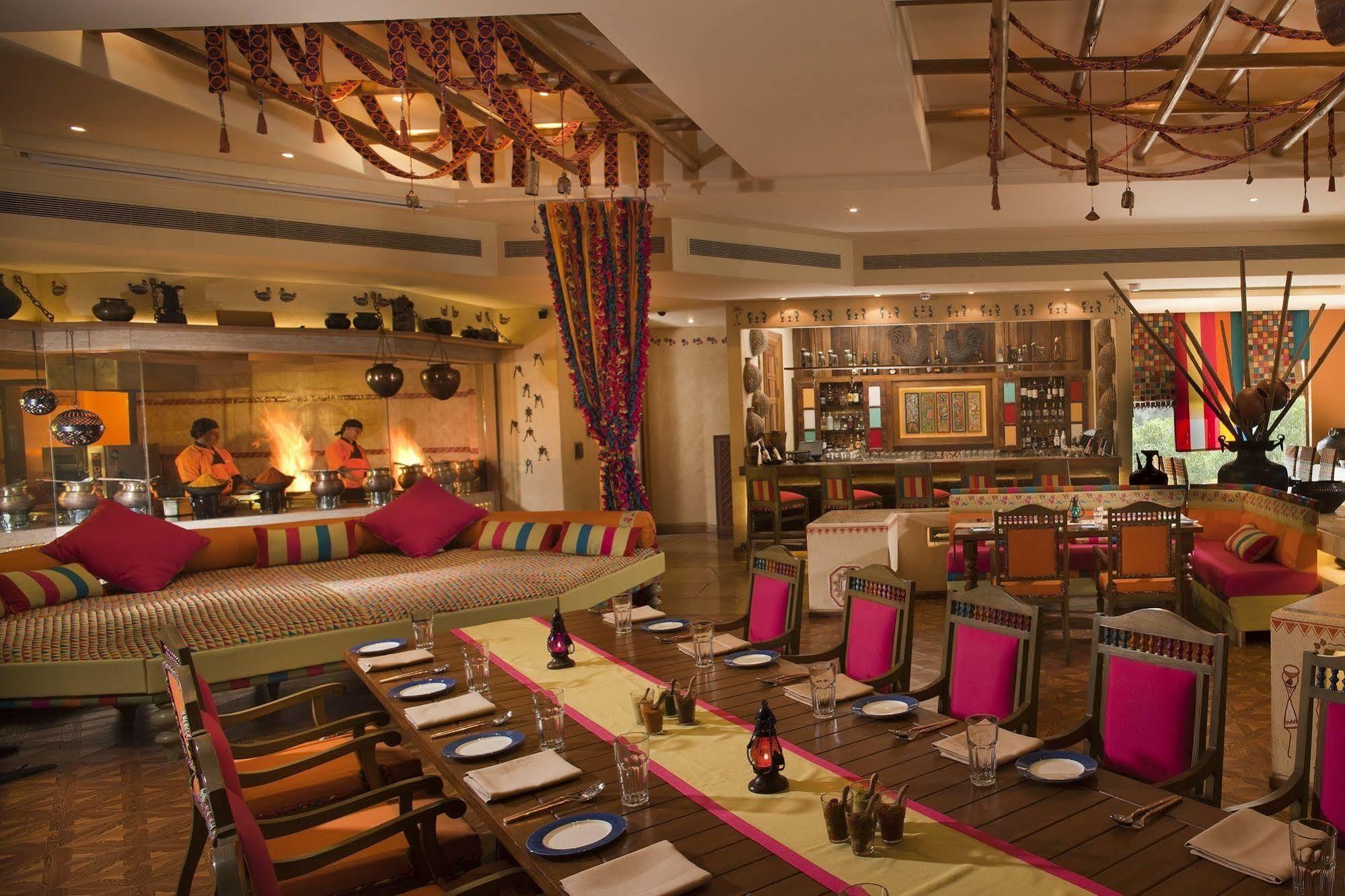 Radisson Blu Hotel, Nagpur Esterno foto