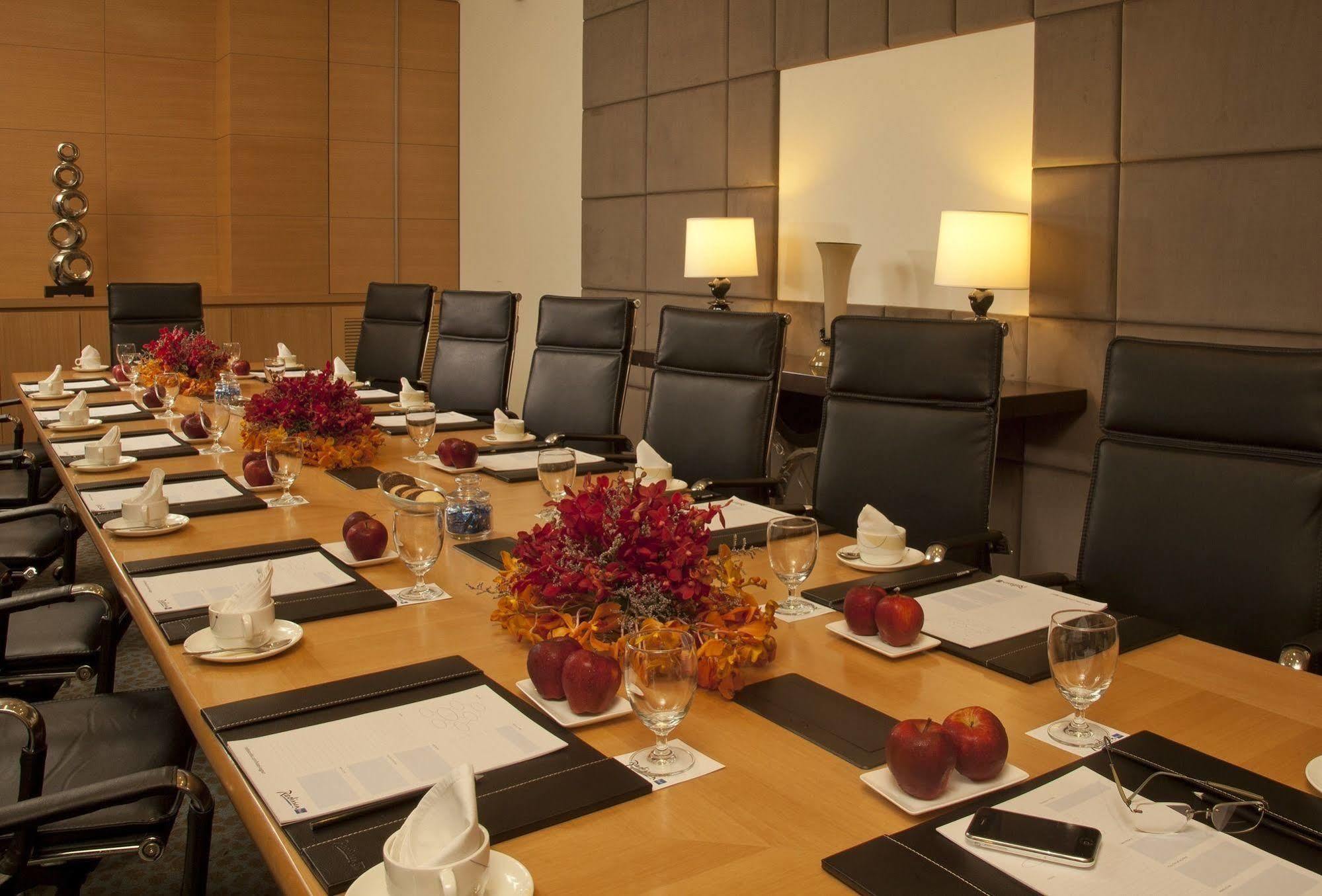 Radisson Blu Hotel, Nagpur Esterno foto